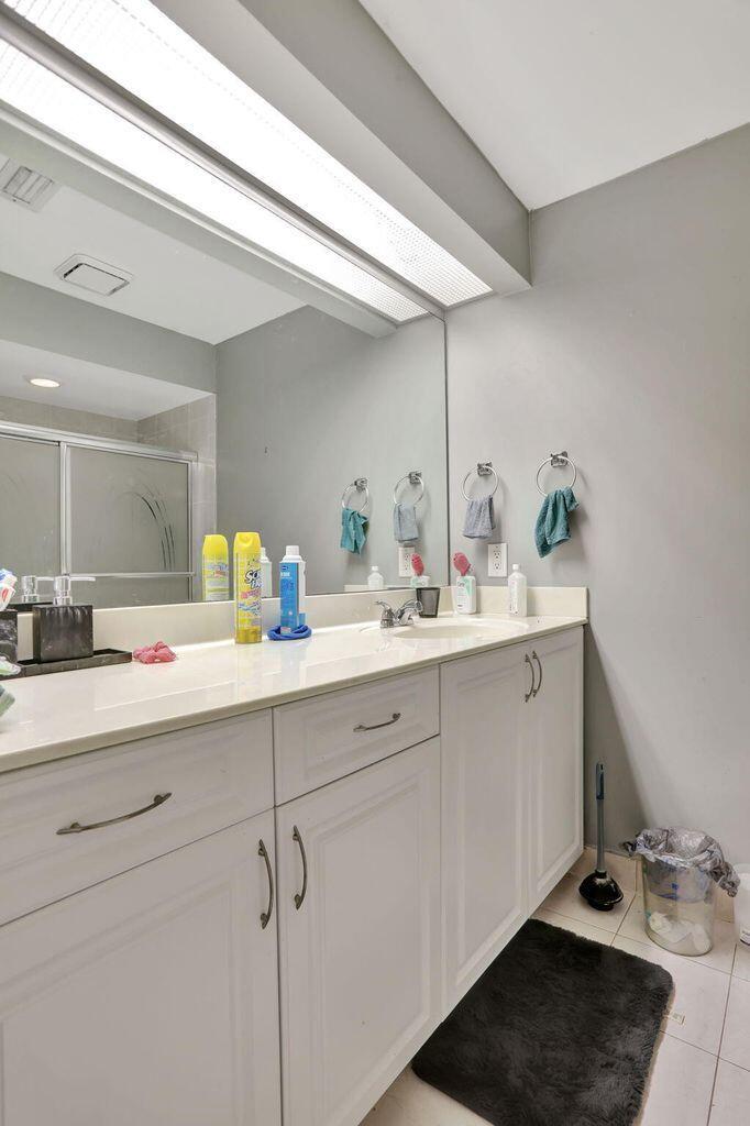 : WOODMONT TRACT 48 - Residential