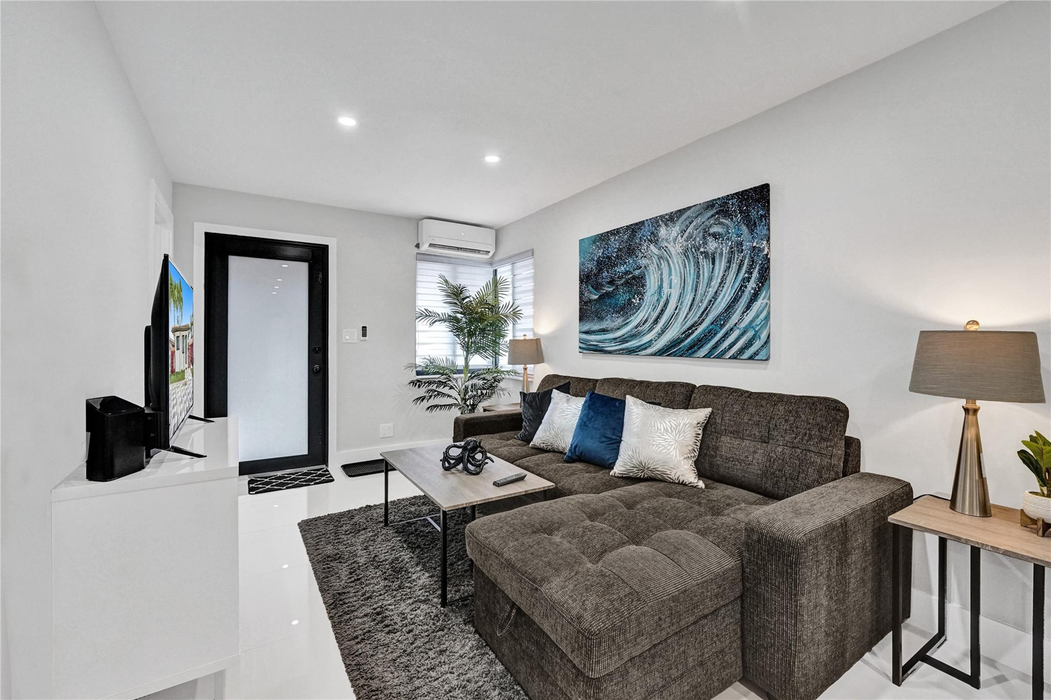 Lauderdale By The Sea 6-2 - Residential Lease