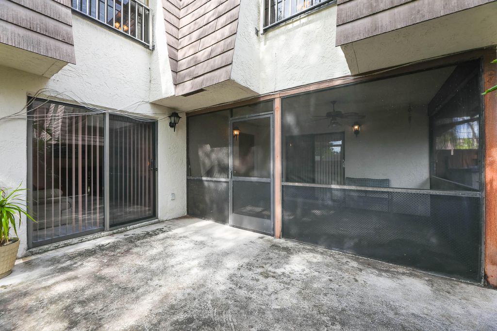 Photo of 2505 NW 99th Avenue, Coral Springs, FL 33065 (MLS # R10940254)
