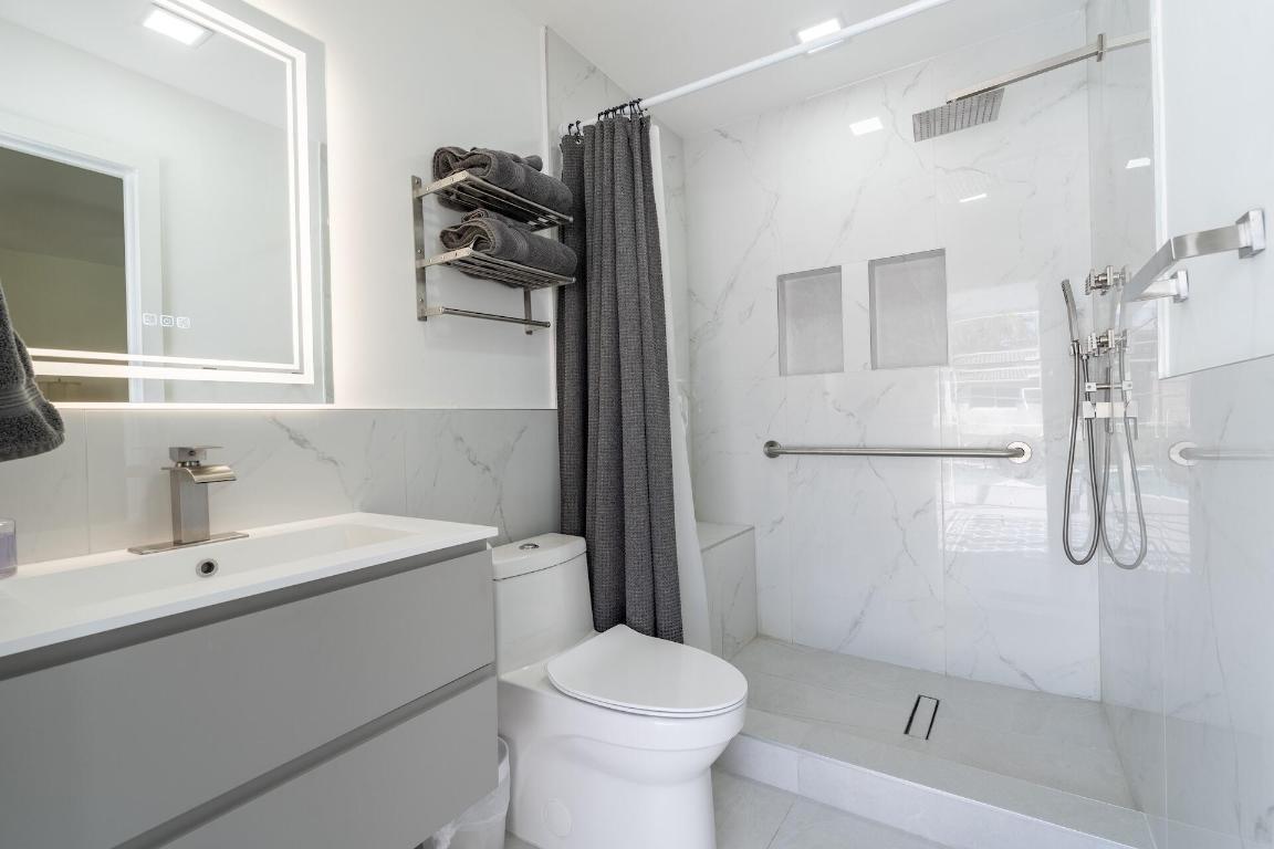 Holiday City, Palmetto Pines - Residential