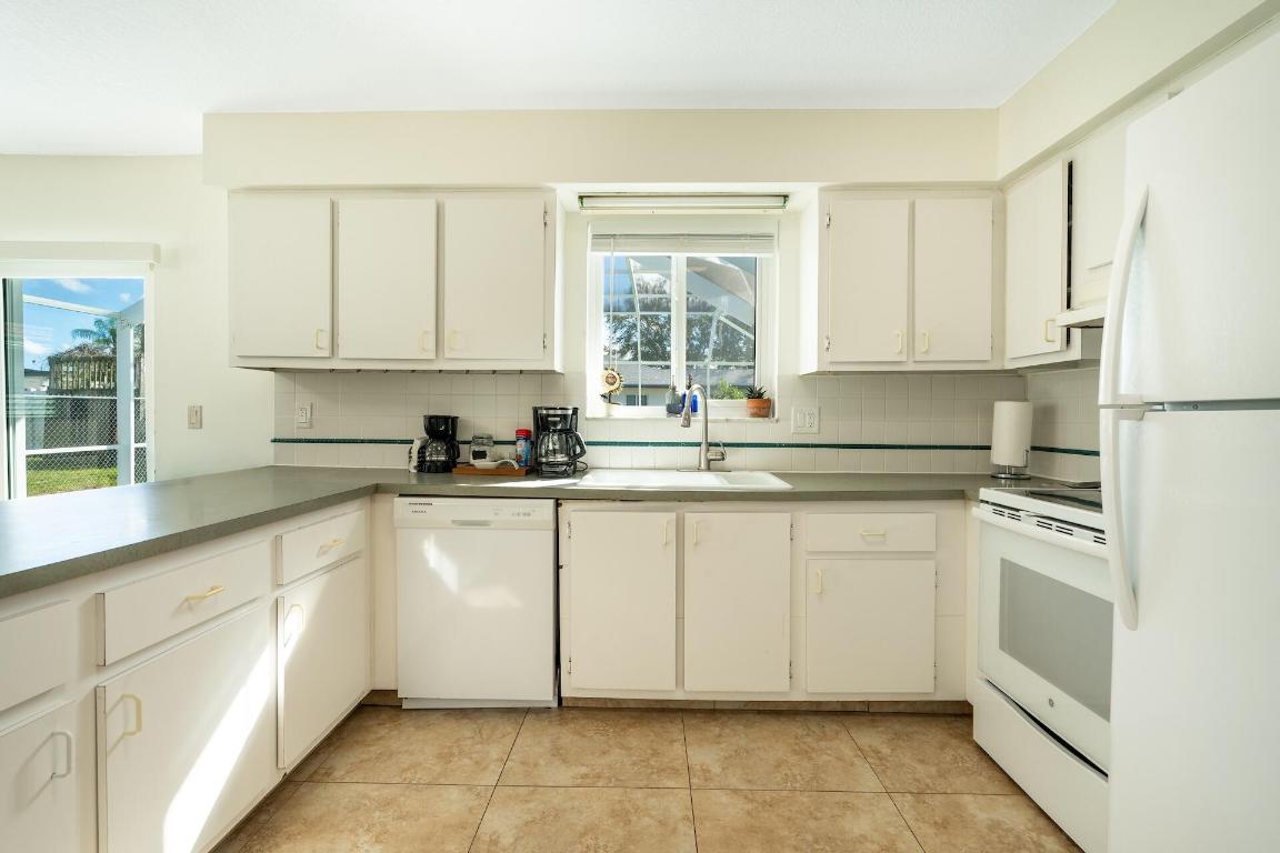 Holiday City, Palmetto Pines - Residential