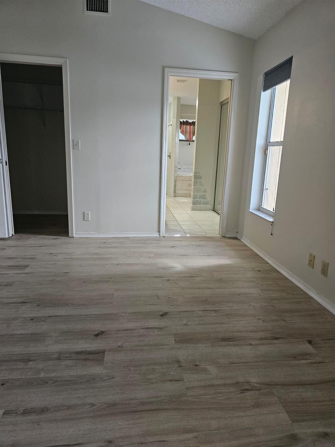 RAINBOW LAKES 2 - Residential Lease