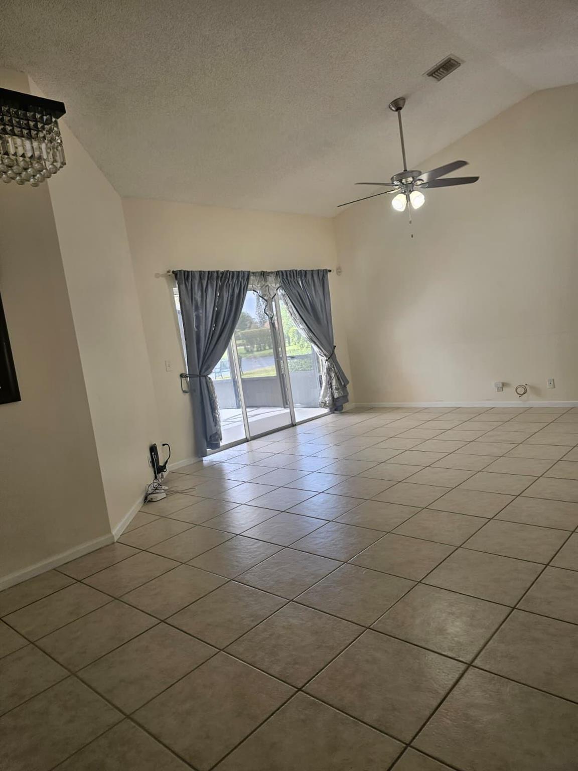 RAINBOW LAKES 2 - Residential Lease