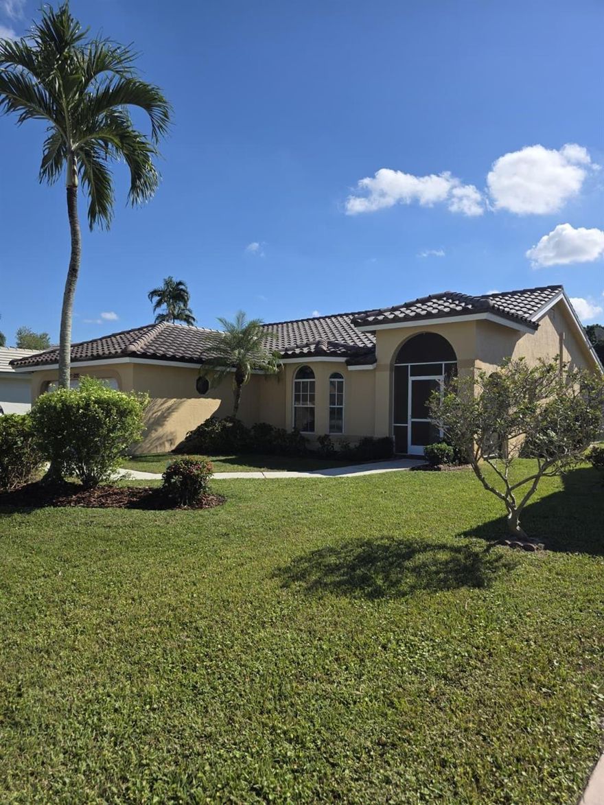 Great Lake View Home. Spacious &updated home with new new roof , new paint , new tile in living& 2 bedrooms, master bathroom, separate tub & shower, whirlpool tub. Screened patio with direct lake view. Living Room Treatments(Sliding Door window and Wall converging and hardware)  Alarm system includednoteApplicatiion fee $ 100 to prperty managemt one time,$ 100 application for every singlr 18+ and will be $ 100 for two if married