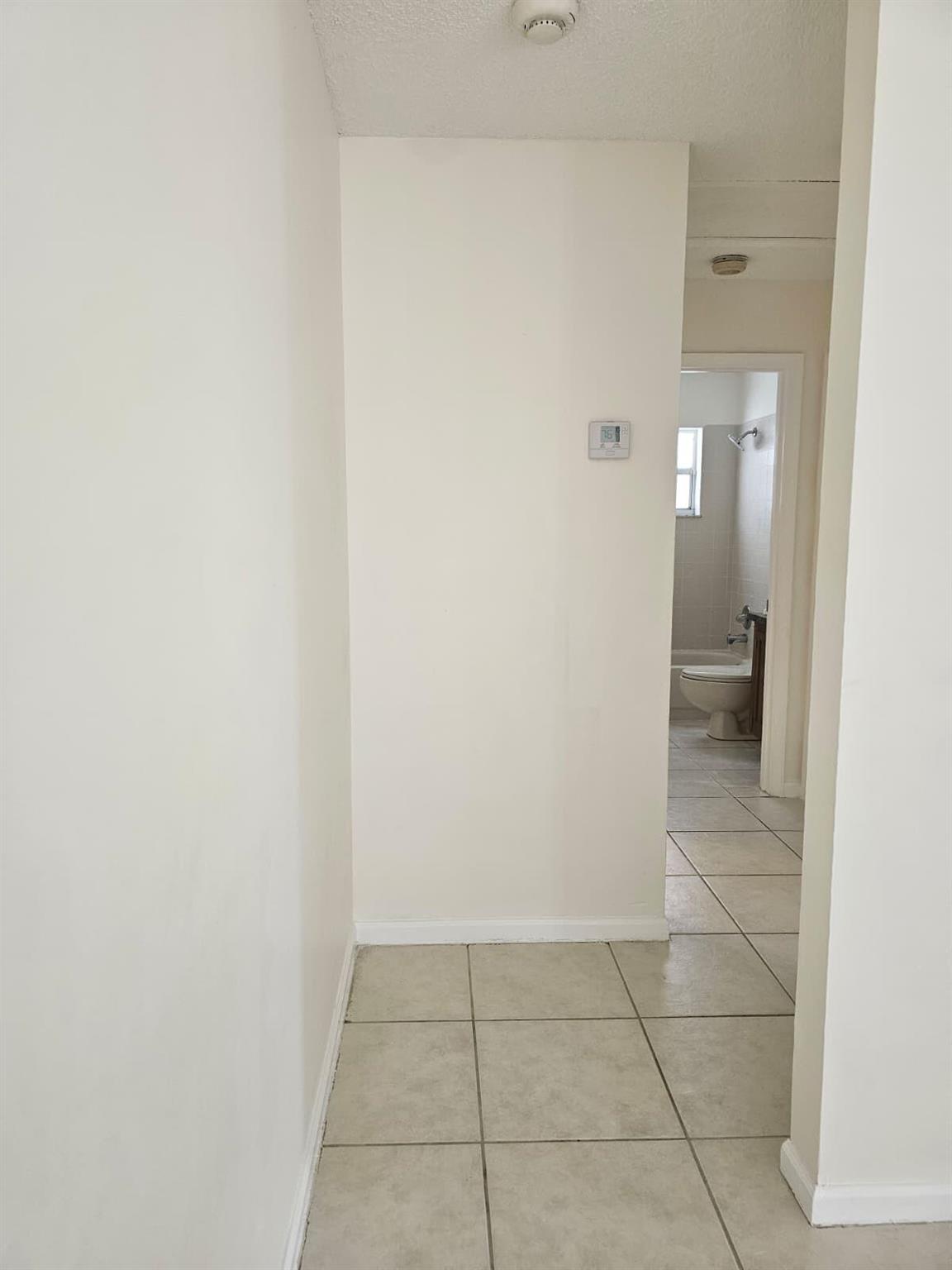 RAINBOW LAKES 2 - Residential Lease