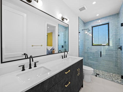 Tiny photo for 1317 NE 17th Avenue, Fort Lauderdale, FL 33304 (MLS # B26089046)