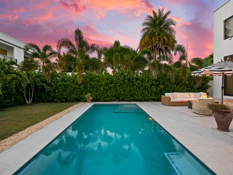 Tiny photo for 1317 NE 17th Avenue, Fort Lauderdale, FL 33304 (MLS # B26089046)
