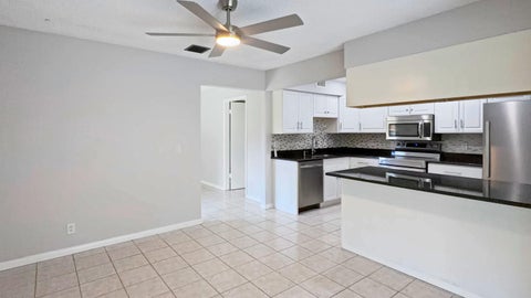 Tiny photo for 901 Sandtree Drive, Palm Beach Gardens, FL 33403 (MLS # B26089813)