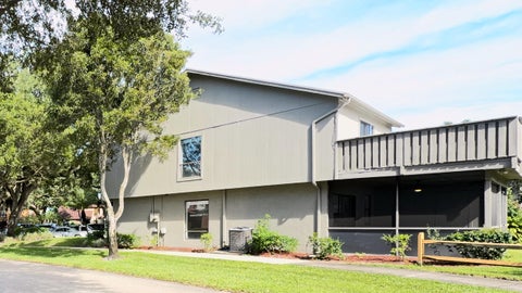 Tiny photo for 901 Sandtree Drive, Palm Beach Gardens, FL 33403 (MLS # B26089813)