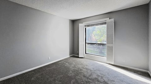 Tiny photo for 901 Sandtree Drive, Palm Beach Gardens, FL 33403 (MLS # B26089813)