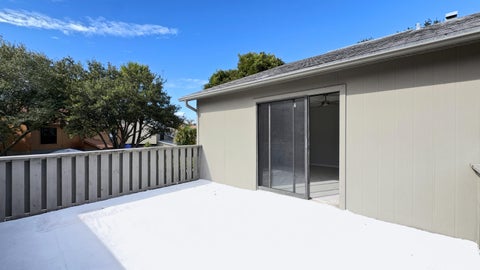 Tiny photo for 901 Sandtree Drive, Palm Beach Gardens, FL 33403 (MLS # B26089813)