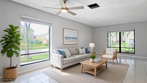 Tiny photo for 901 Sandtree Drive, Palm Beach Gardens, FL 33403 (MLS # B26089813)