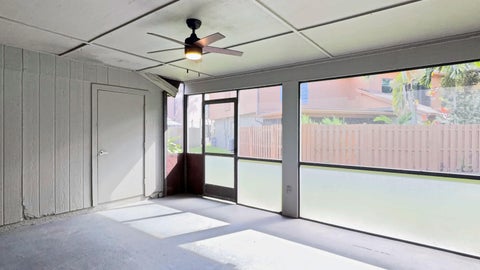 Tiny photo for 901 Sandtree Drive, Palm Beach Gardens, FL 33403 (MLS # B26089813)