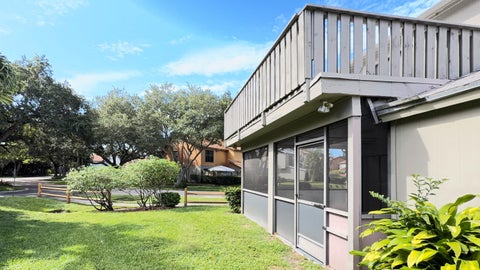 Tiny photo for 901 Sandtree Drive, Palm Beach Gardens, FL 33403 (MLS # B26089813)
