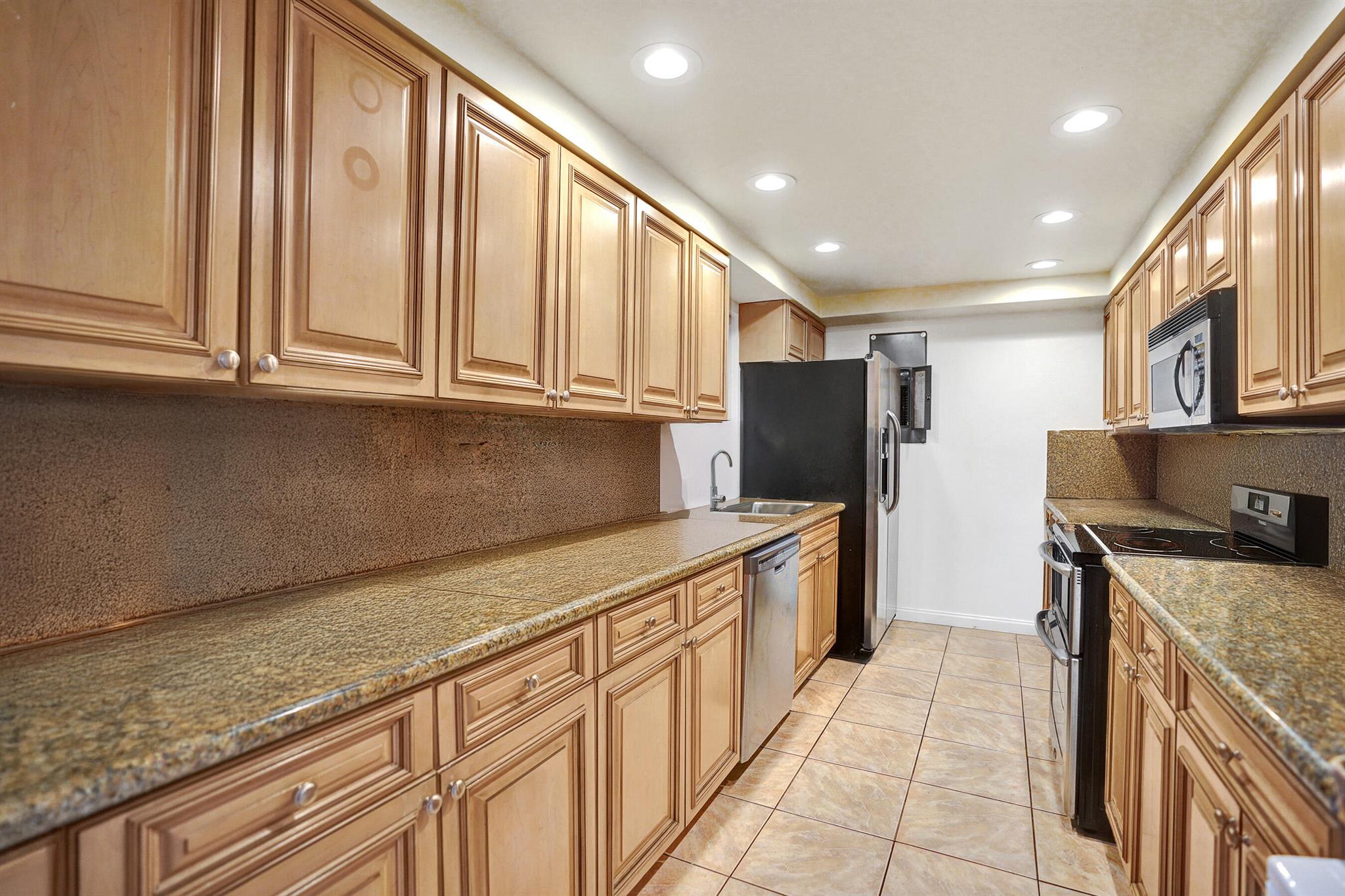 POINTE CONDO - Residential Lease