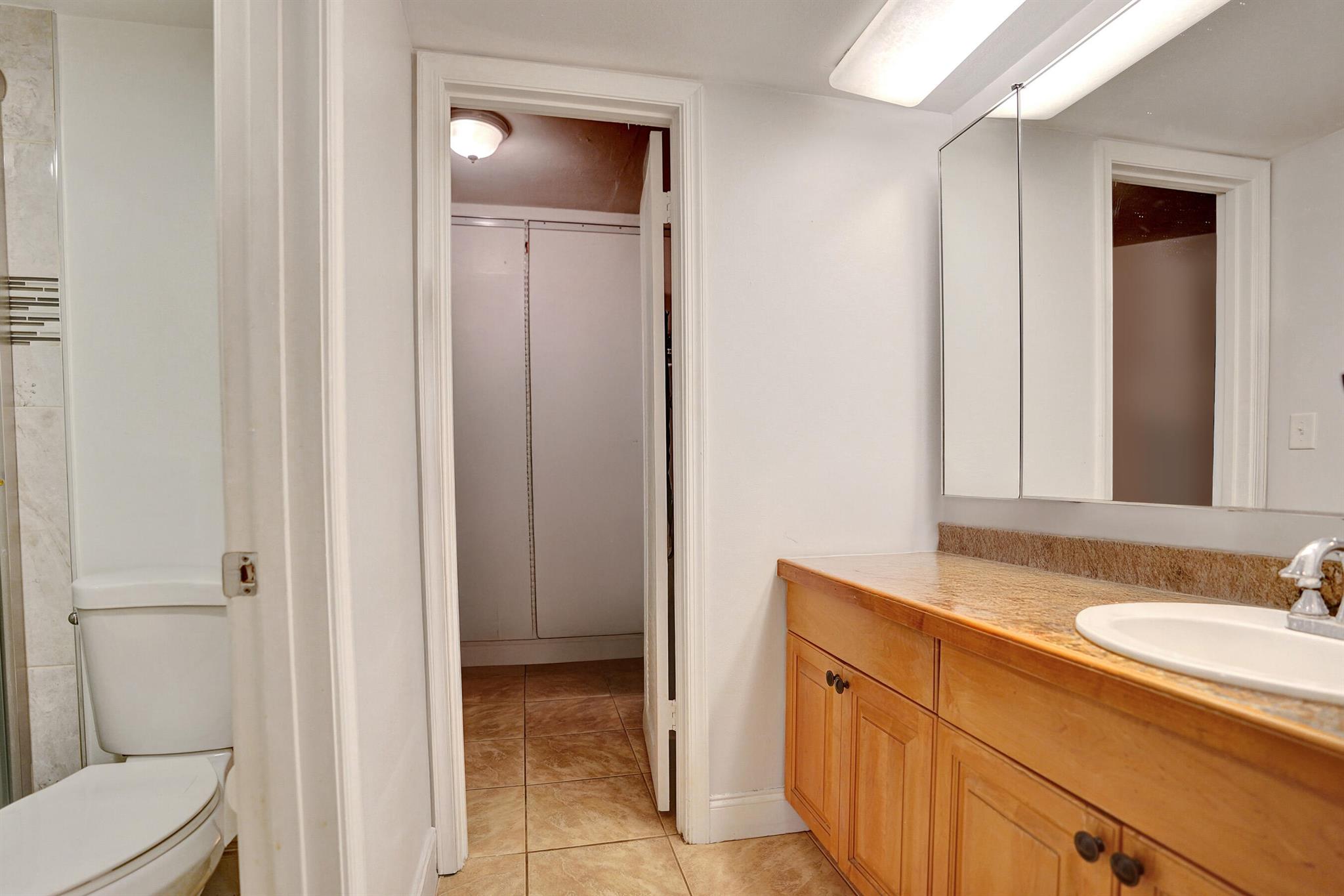 POINTE CONDO - Residential Lease