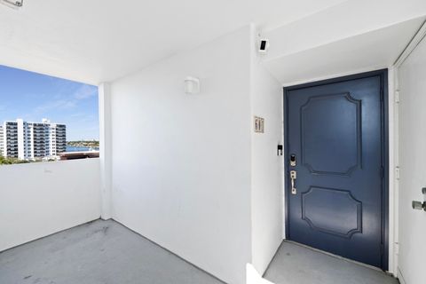 Tiny photo for 3100 NE 49th Street #601, Fort Lauderdale, FL 33308 (MLS # B26036216)