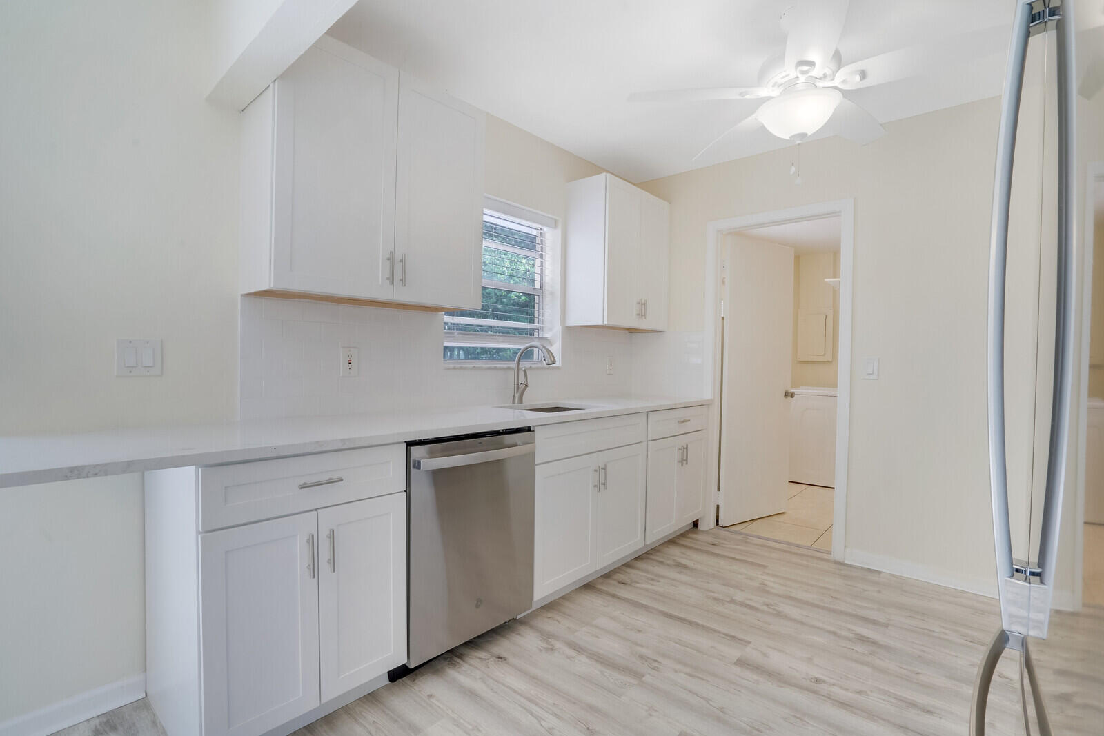 GALE LAKE WORTH 1 REAMNDED - Residential Lease