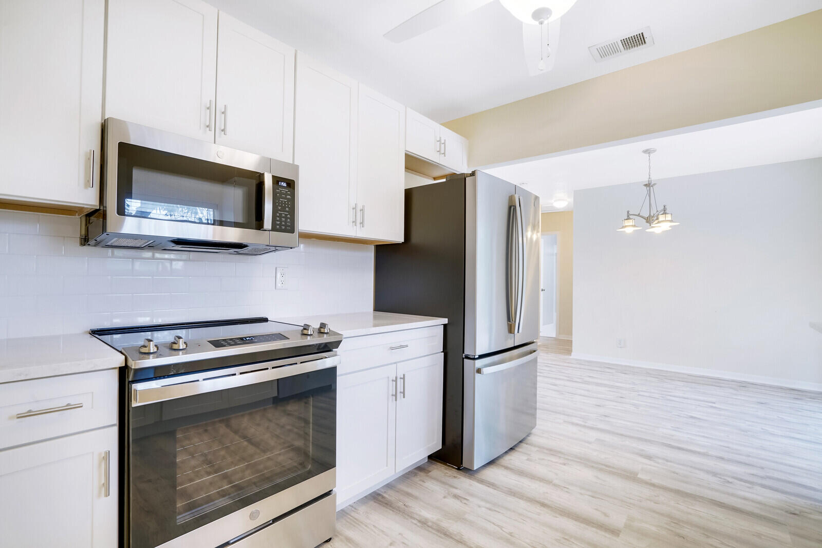 GALE LAKE WORTH 1 REAMNDED - Residential Lease
