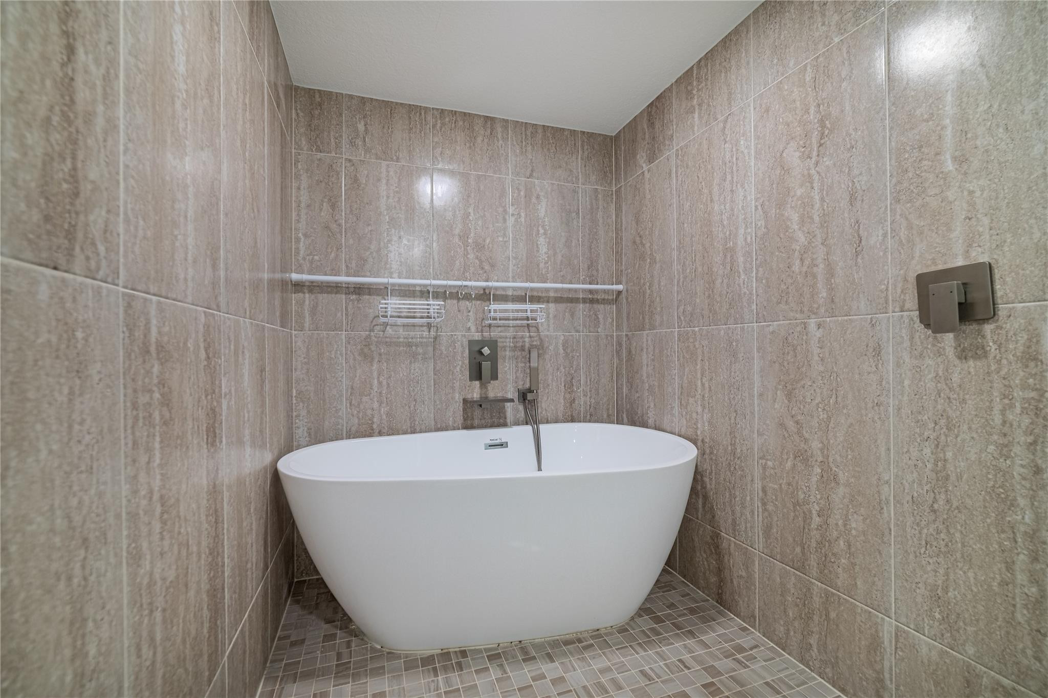 Ocean Bay Club - Residential Lease