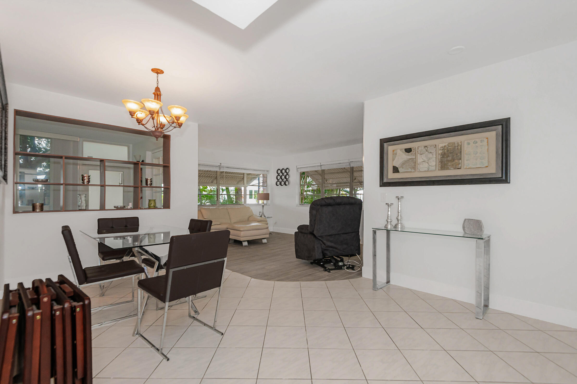 1333 E Hallandale Beach Boulevard