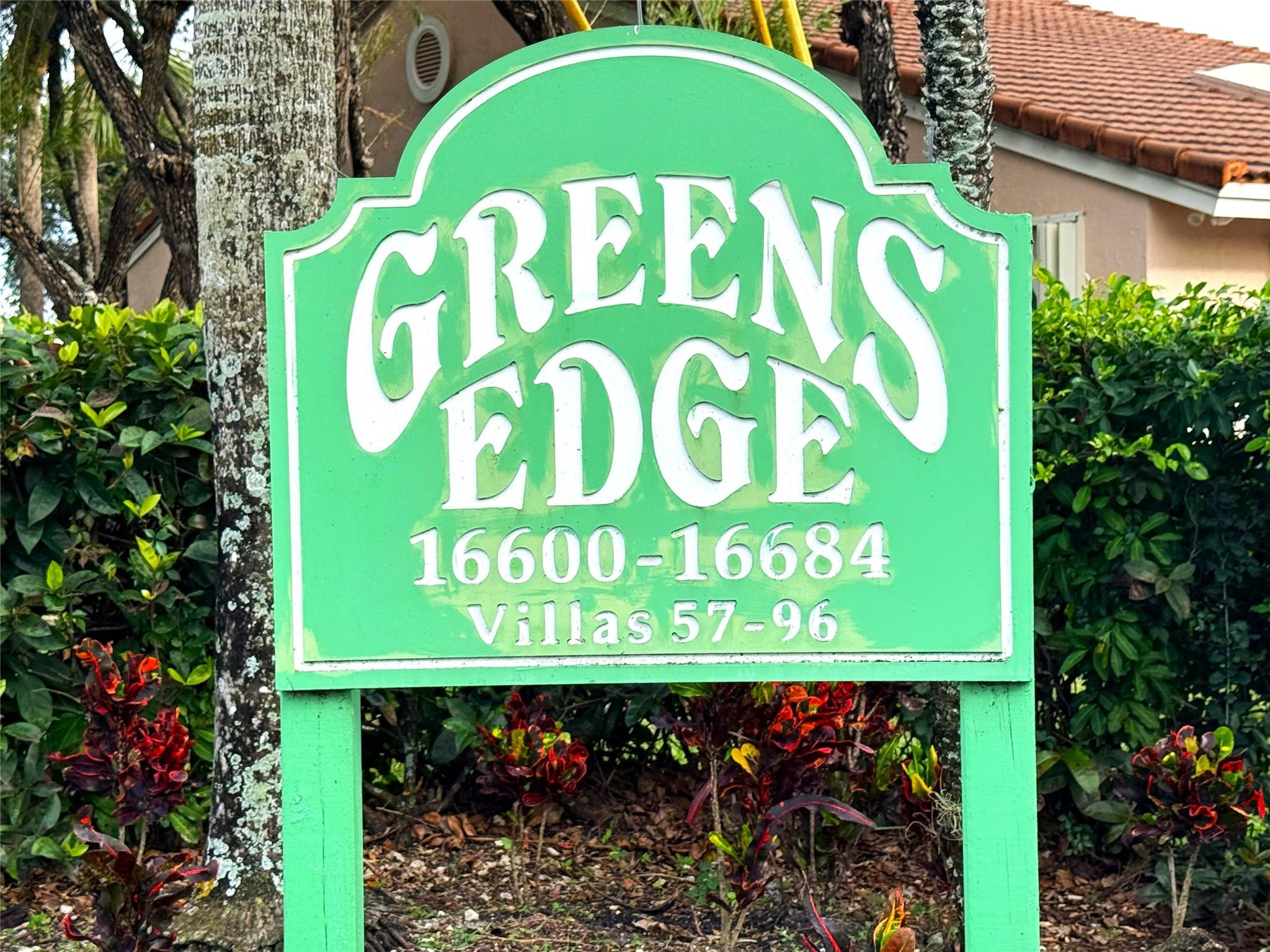 GREENS EDGE - Residential