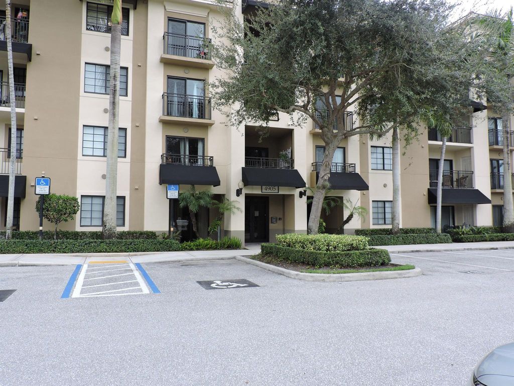 Photo of 4905 Midtown Lane #2205, Palm Beach Gardens, FL 33418 (MLS # R11147417)