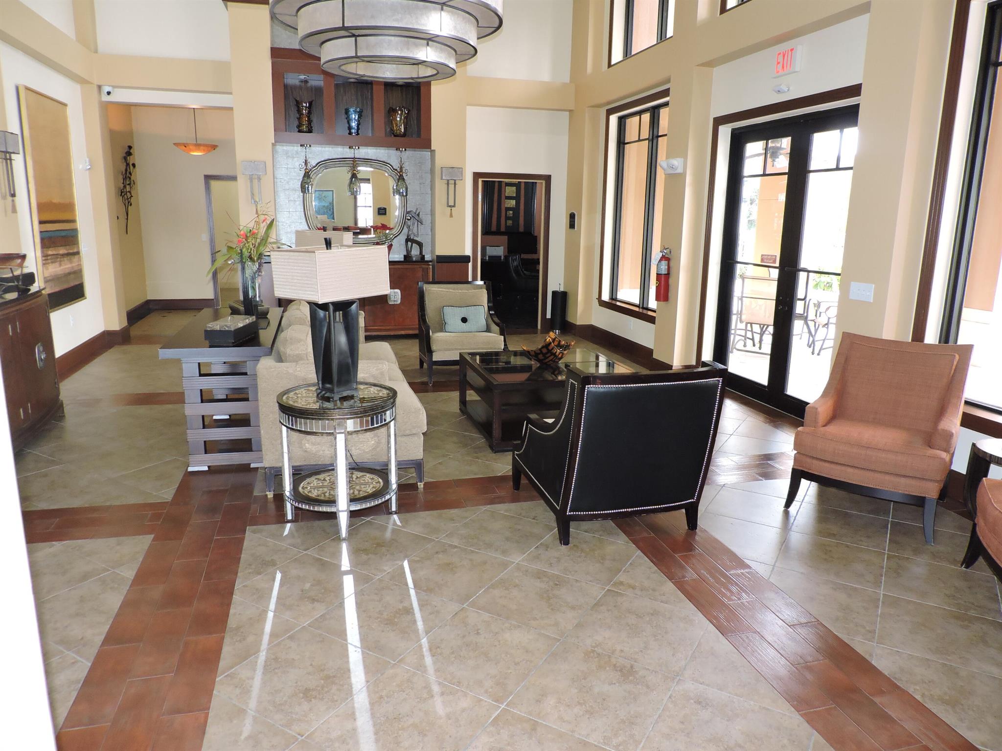 RESIDENCES AT MIDTOWN CON - Residential Lease