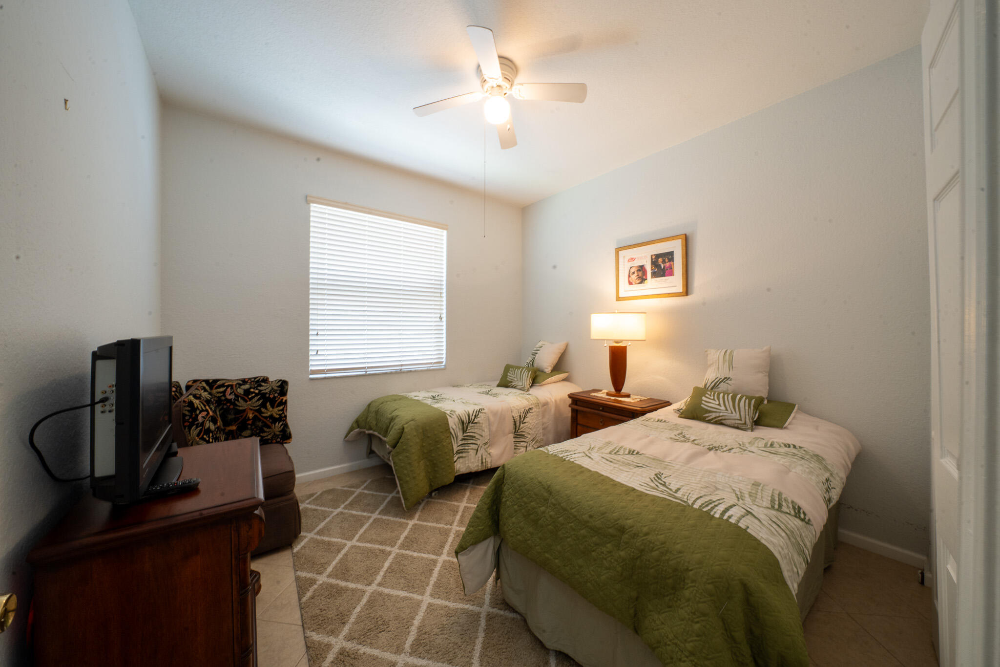 THOUSAND OAKS - Residential