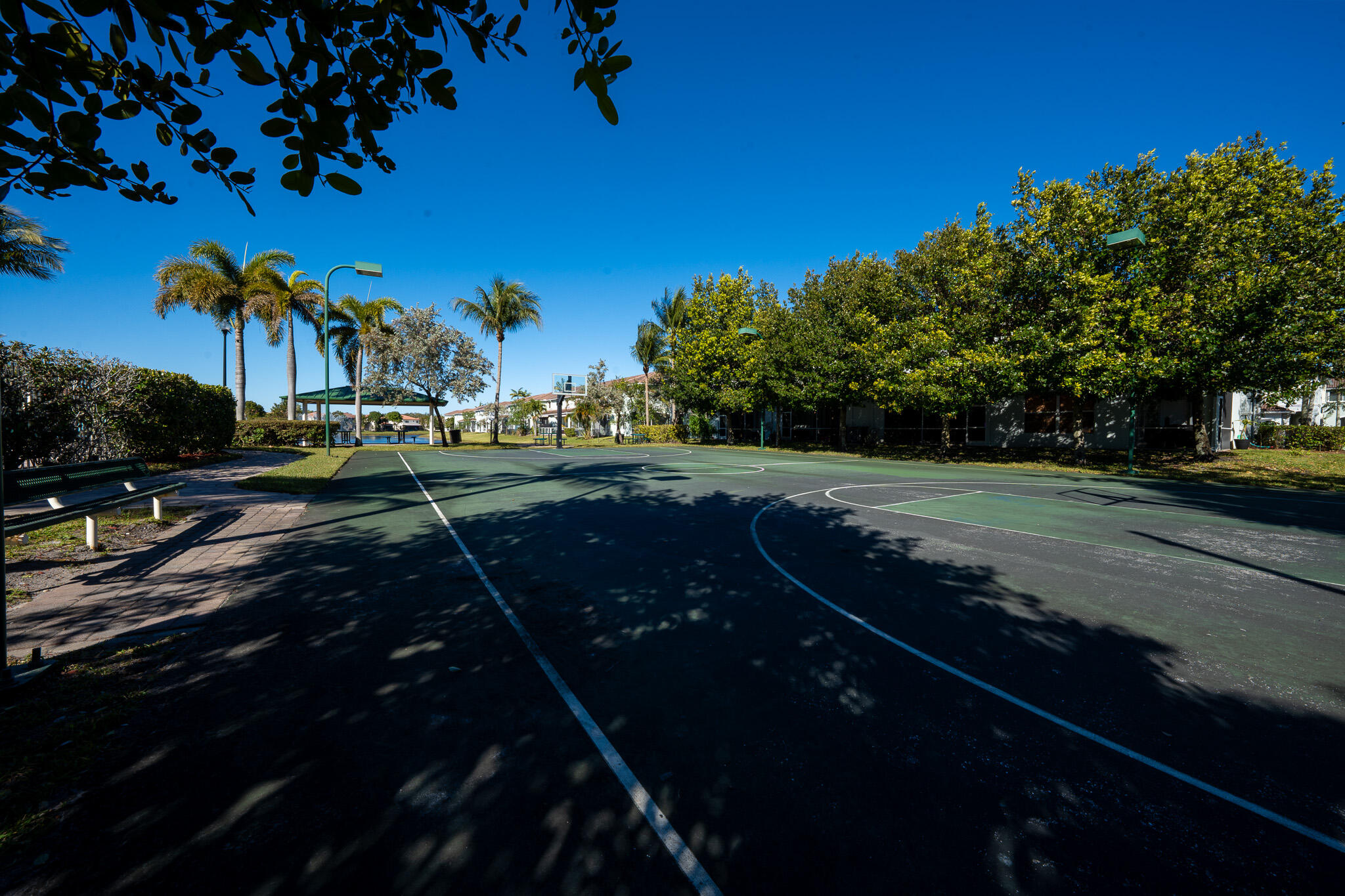 THOUSAND OAKS - Residential