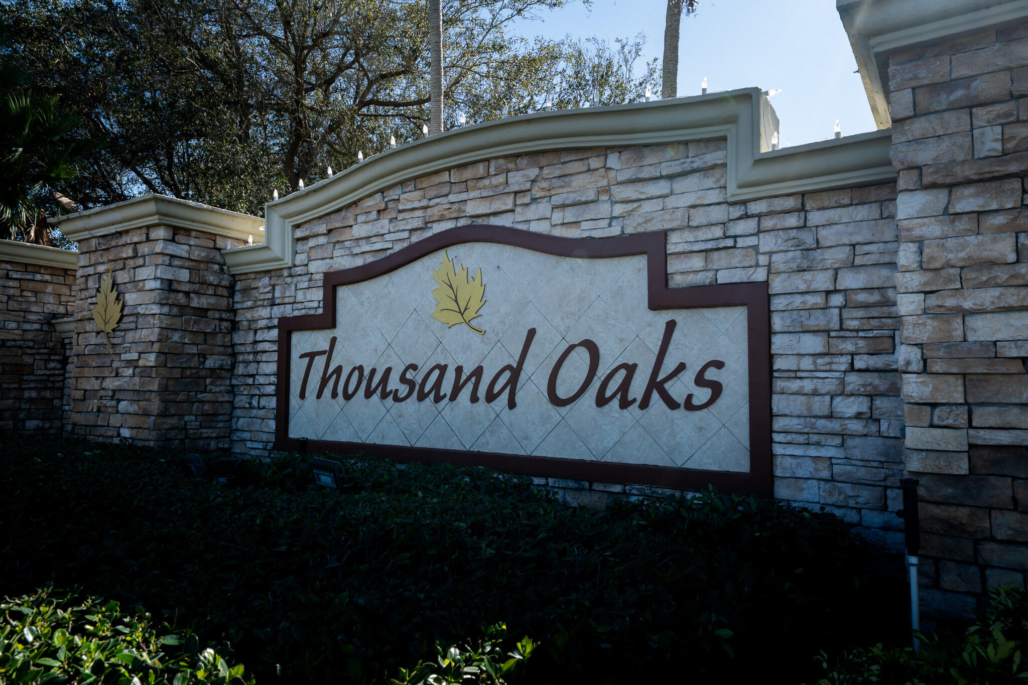 THOUSAND OAKS - Residential