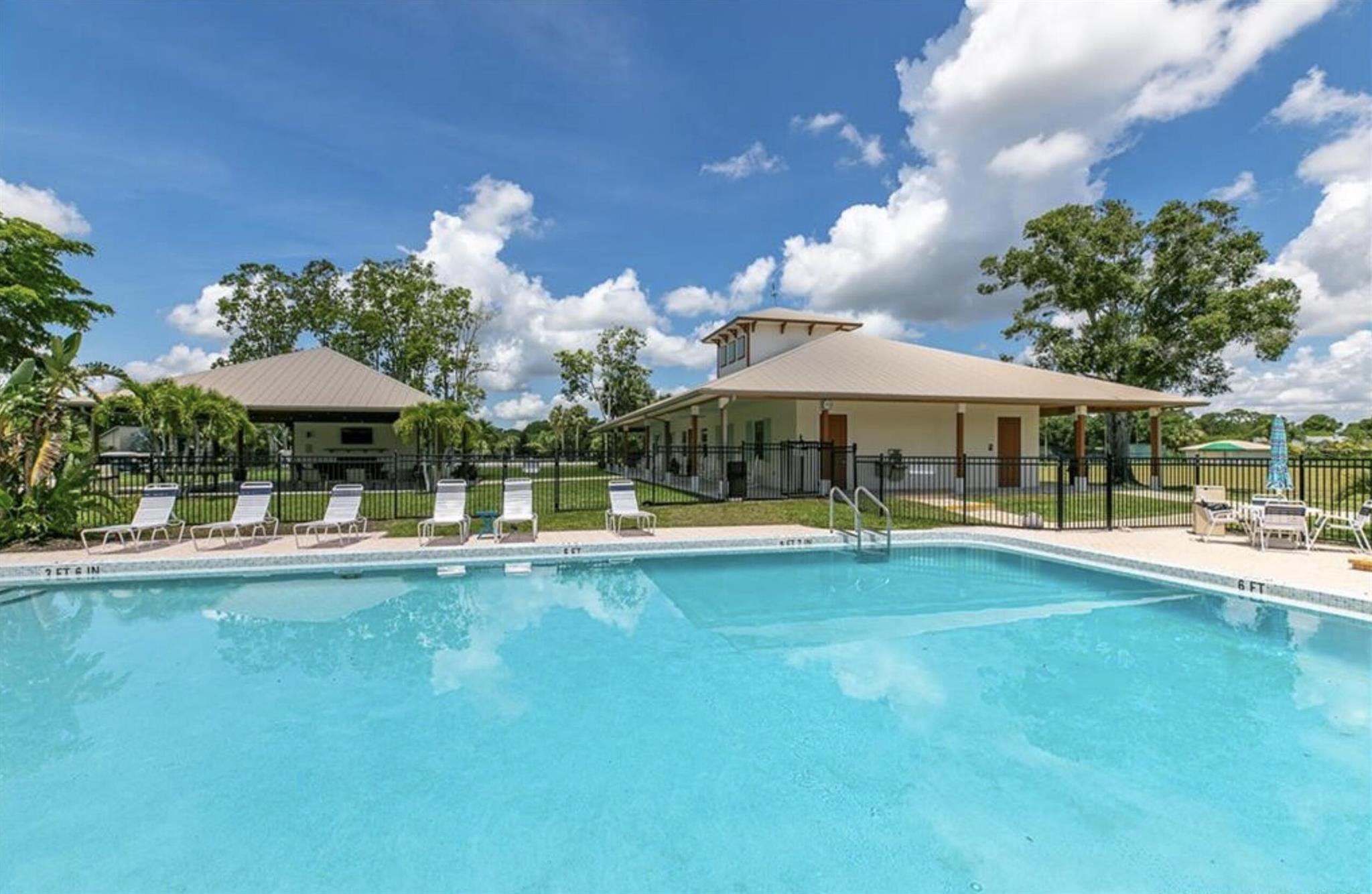 PHEASANT RUN AT MARTIN DO - Residential