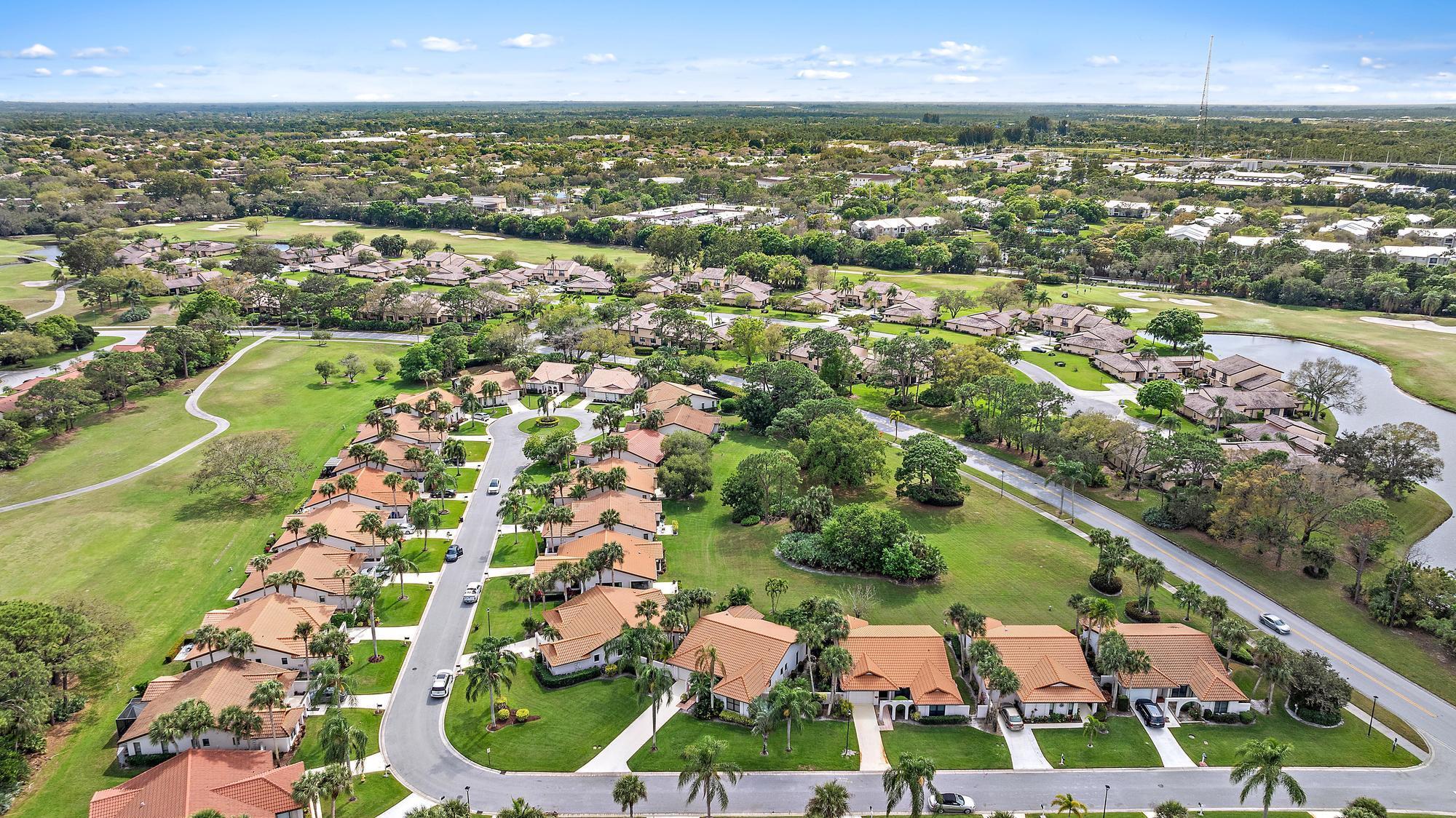 PHEASANT RUN AT MARTIN DO - Residential