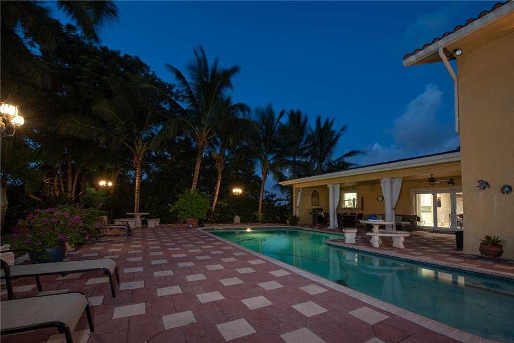 Majestic Groves - Residential