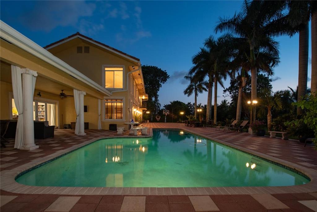 Majestic Groves - Residential