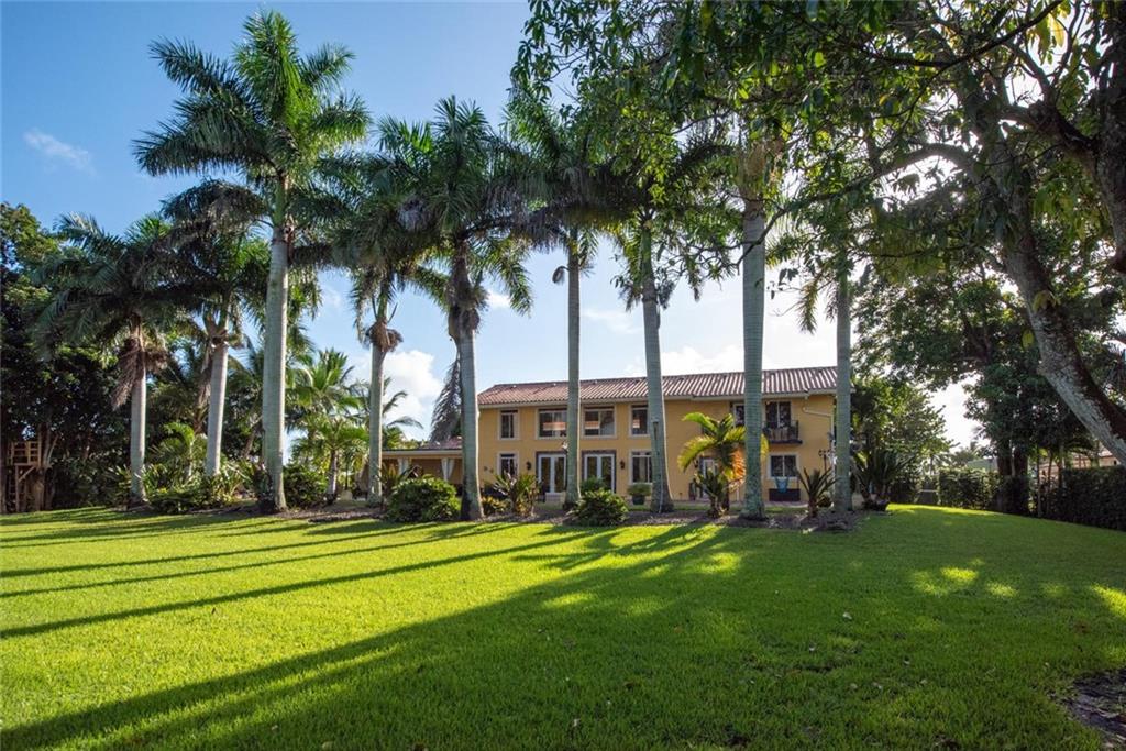 Majestic Groves - Residential