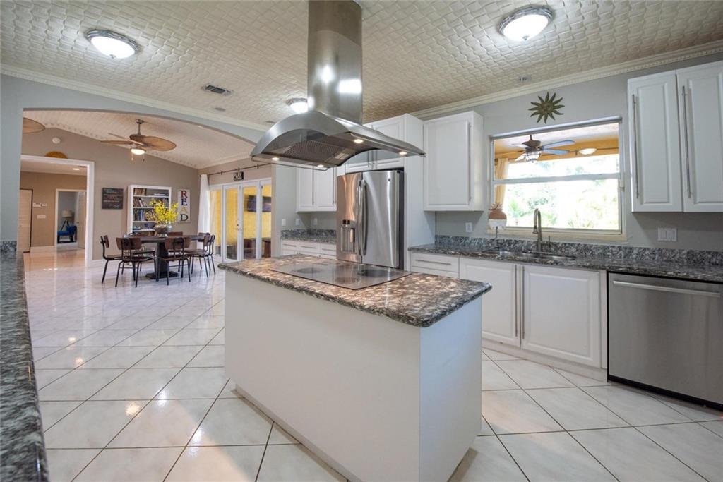 Majestic Groves - Residential