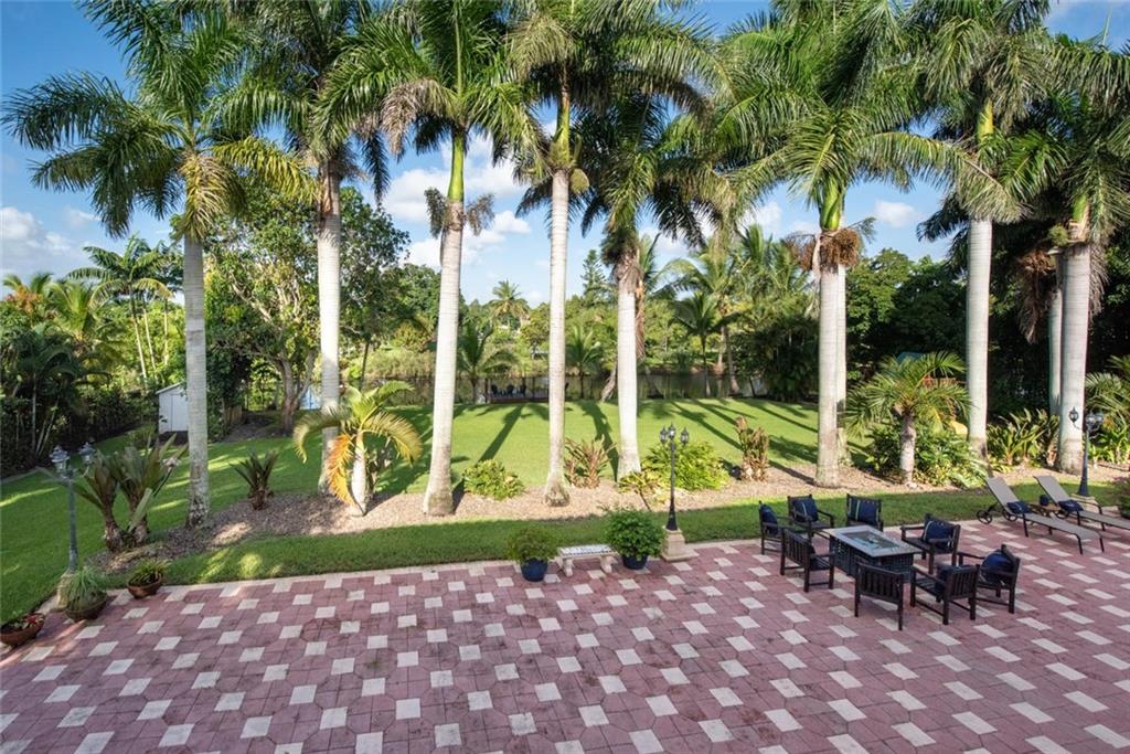 Majestic Groves - Residential