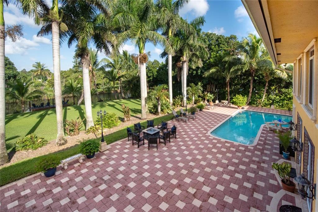 Majestic Groves - Residential