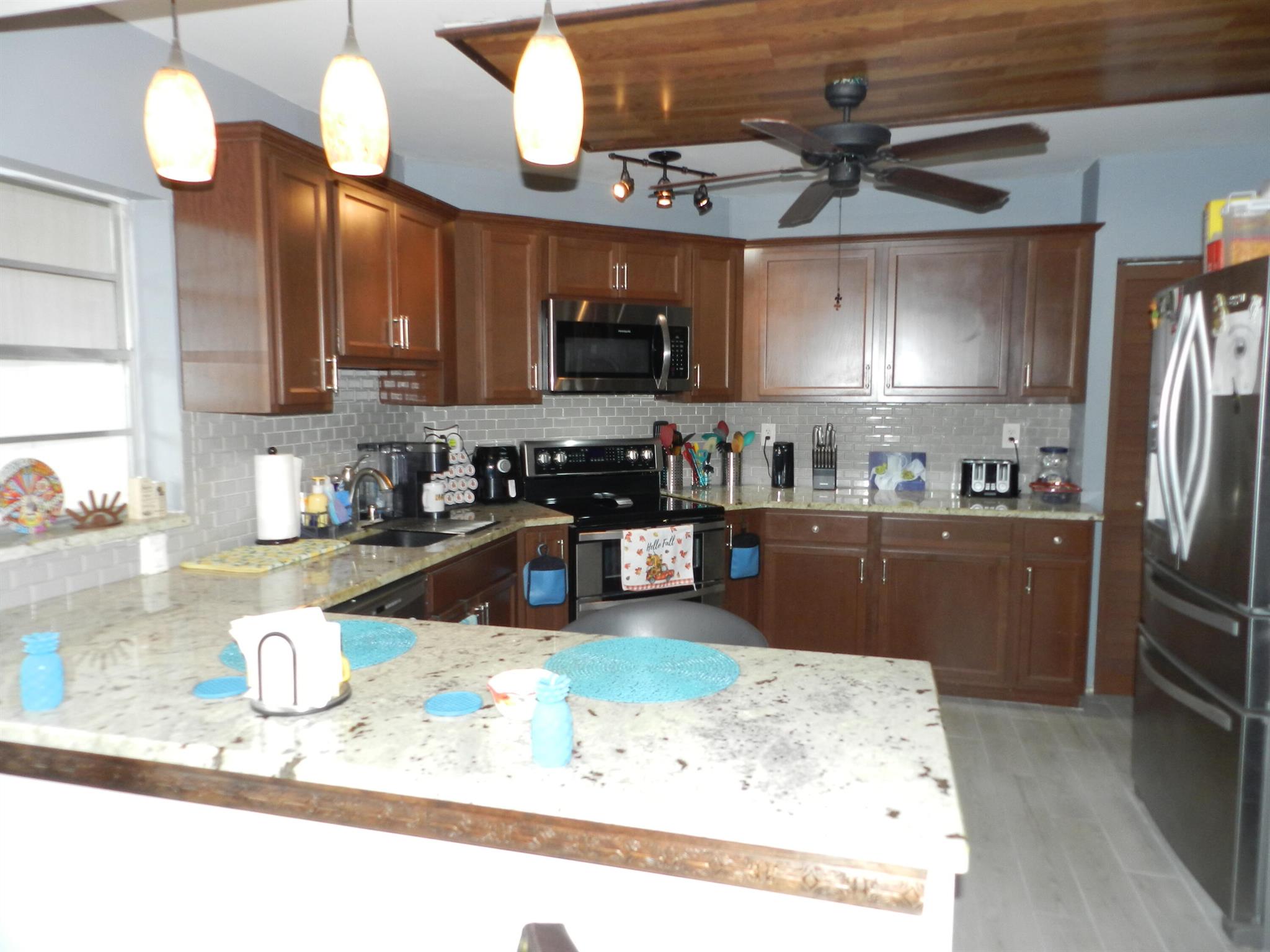 7 Greenway Village N 103