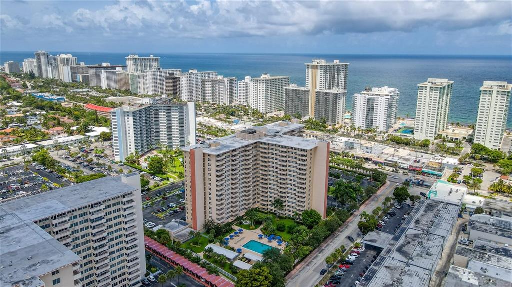 CORAL RIDGE TOWERS SOUTH - Residential