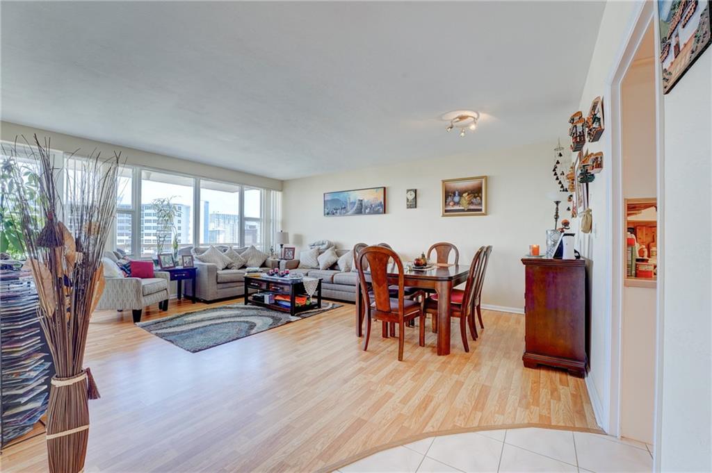 CORAL RIDGE TOWERS SOUTH - Residential