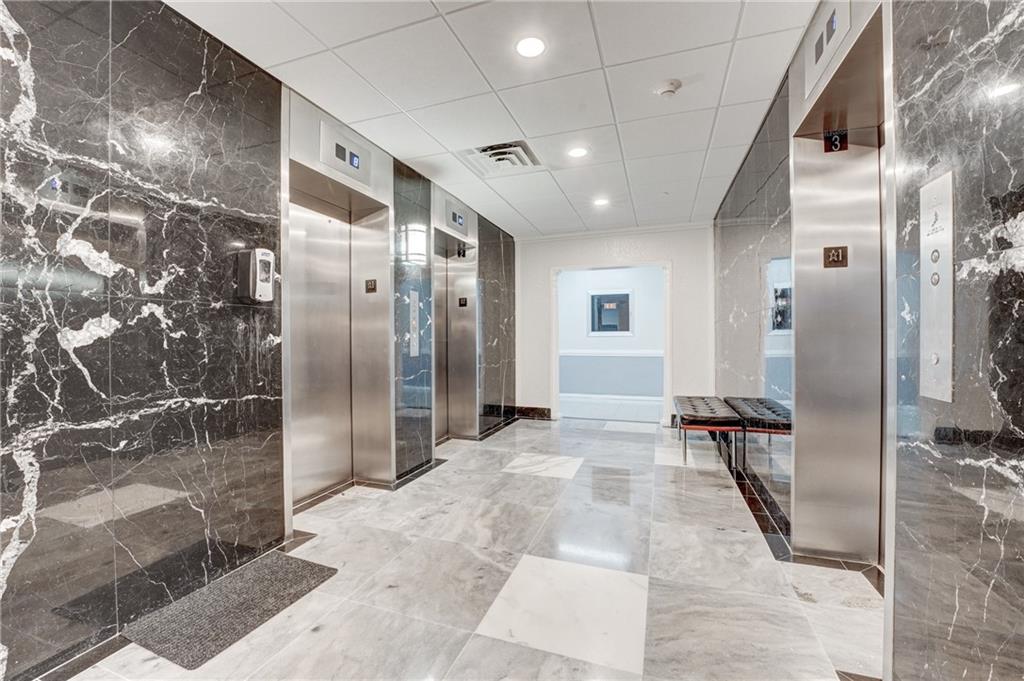 CORAL RIDGE TOWERS SOUTH - Residential
