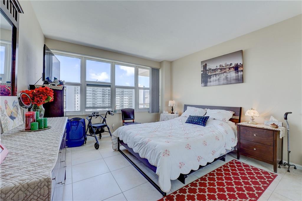 CORAL RIDGE TOWERS SOUTH - Residential