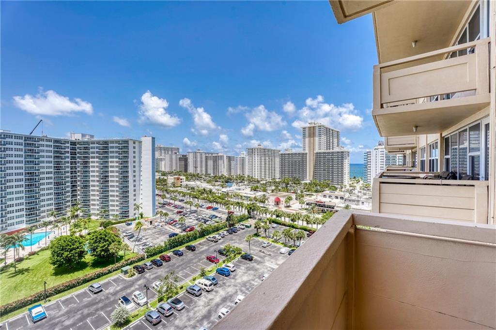 CORAL RIDGE TOWERS SOUTH - Residential