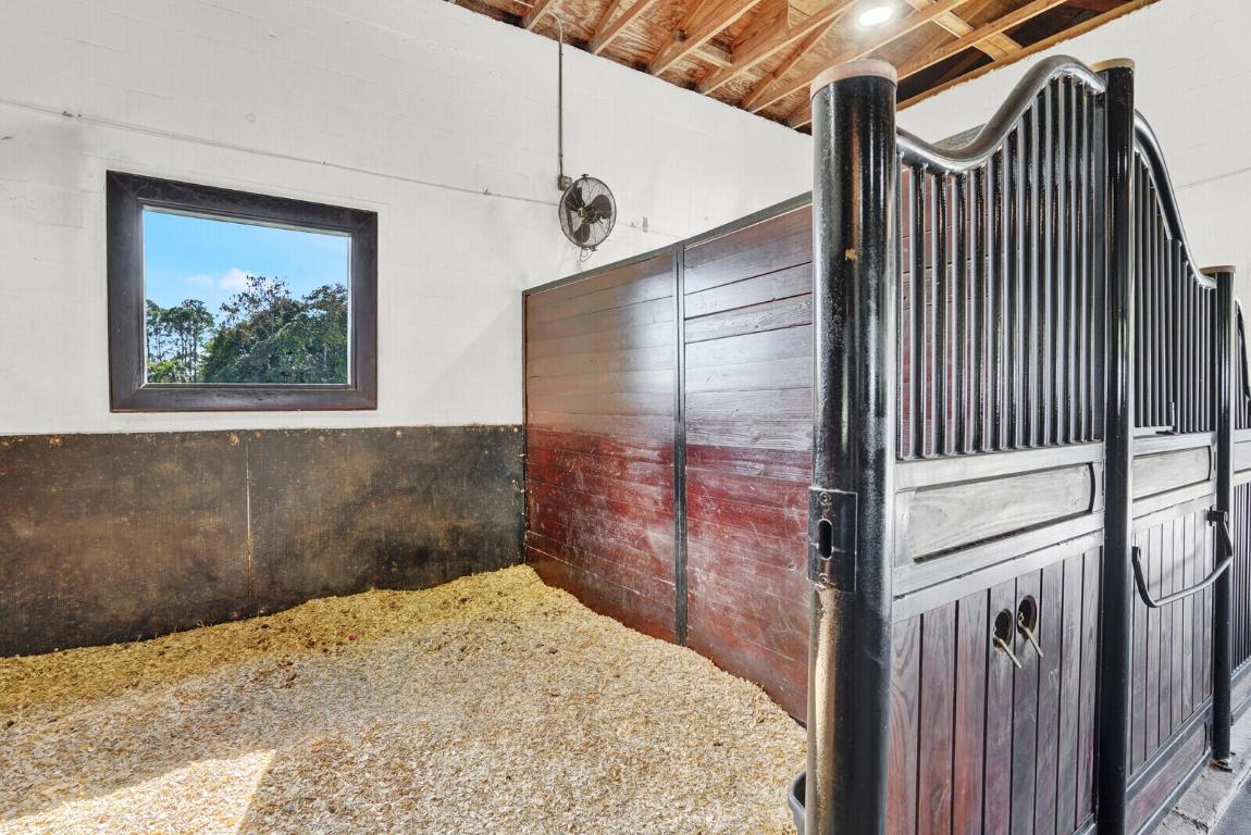 Homeland - Residential Lease