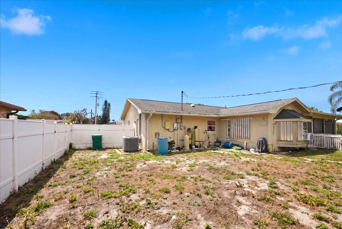 PORT ST LUCIE SECTION 24 - Residential