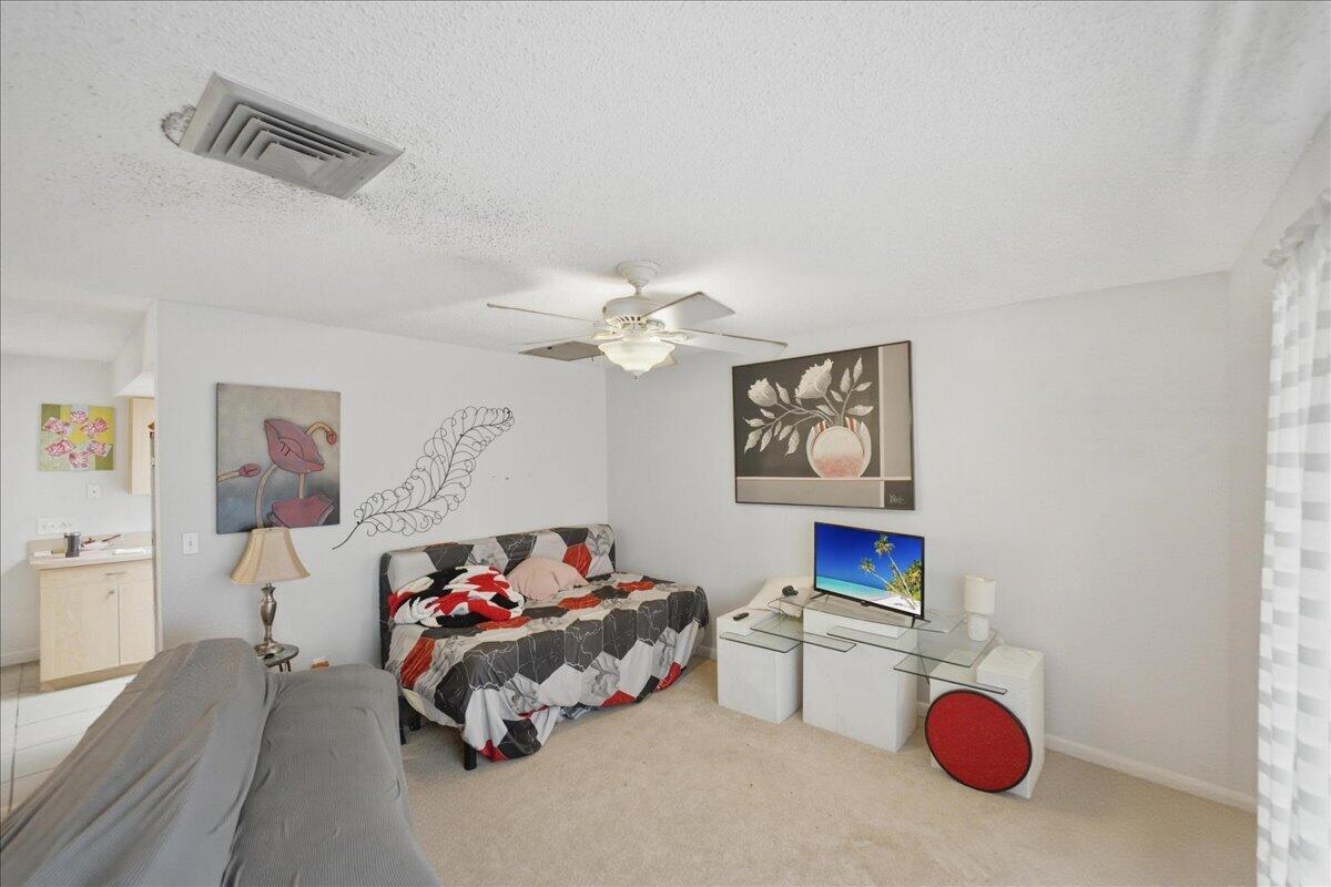 PORT ST LUCIE SECTION 24 - Residential