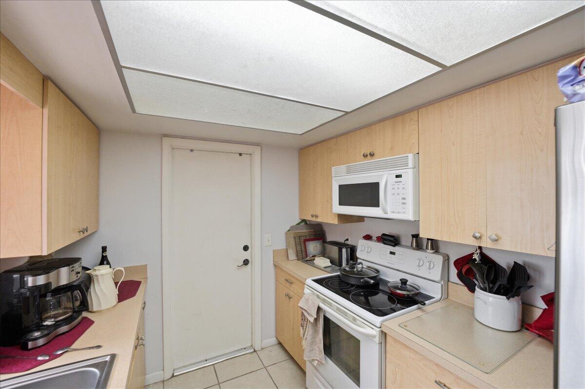 PORT ST LUCIE SECTION 24 - Residential