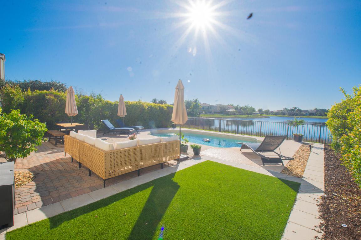 TOWN PARK, BENNINGTON - Residential